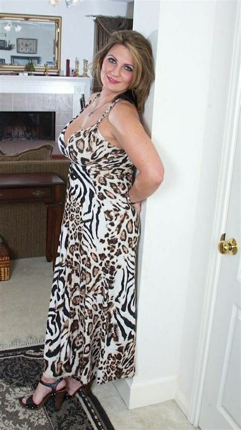hairy mature brunette|Land of Babes .